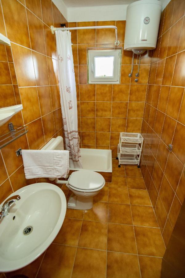 Apartment Dumicic 1 Mundanije ภายนอก รูปภาพ
