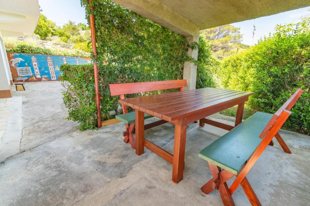 Apartment Dumicic 1 Mundanije ภายนอก รูปภาพ